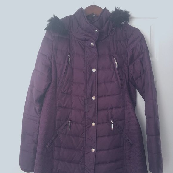 Ricki’s Winter Coat - Picture 1 of 5